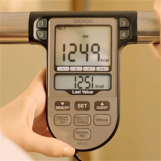 Omron BF511 Weighing Scale - Person suing control panel shot